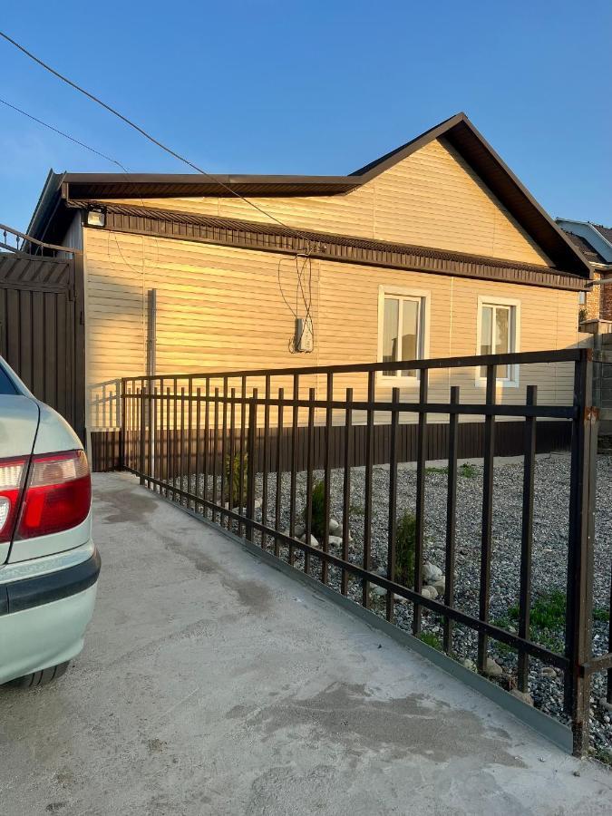 The Nest Hostel 카라콜 외부 사진